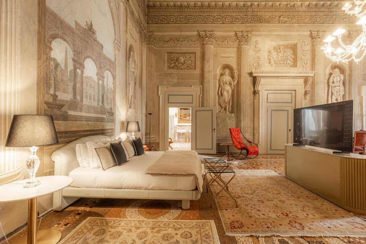 Corte Realdi - Palazzo Camozzini Verona Bagian luar foto