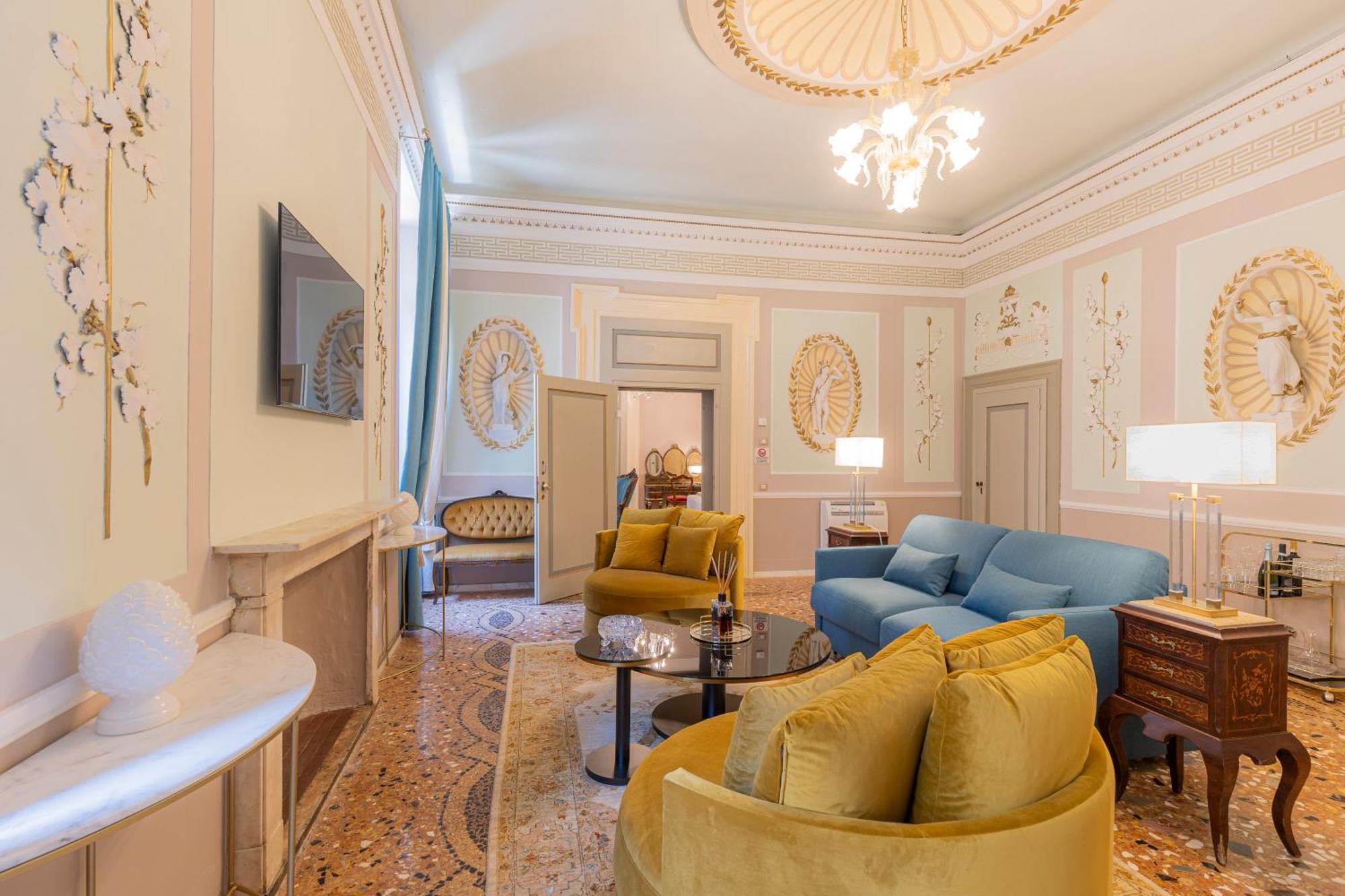 Corte Realdi - Palazzo Camozzini Verona Bagian luar foto