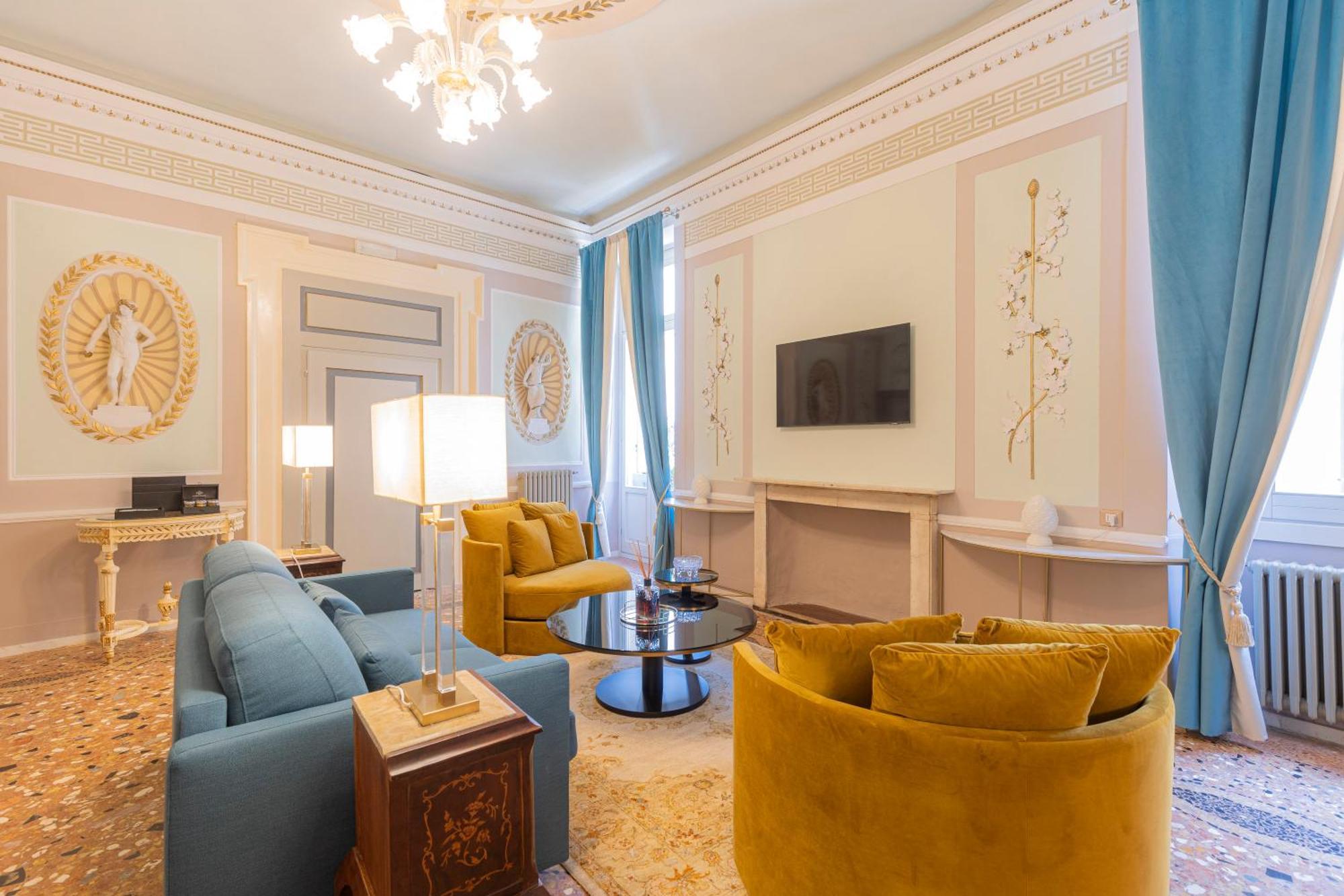 Corte Realdi - Palazzo Camozzini Verona Bagian luar foto